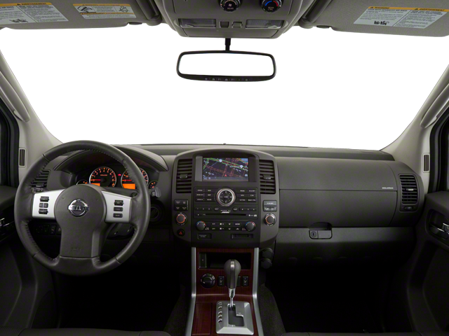 2012 Nissan Pathfinder LE