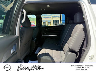 2024 Chevrolet Traverse FWD LS