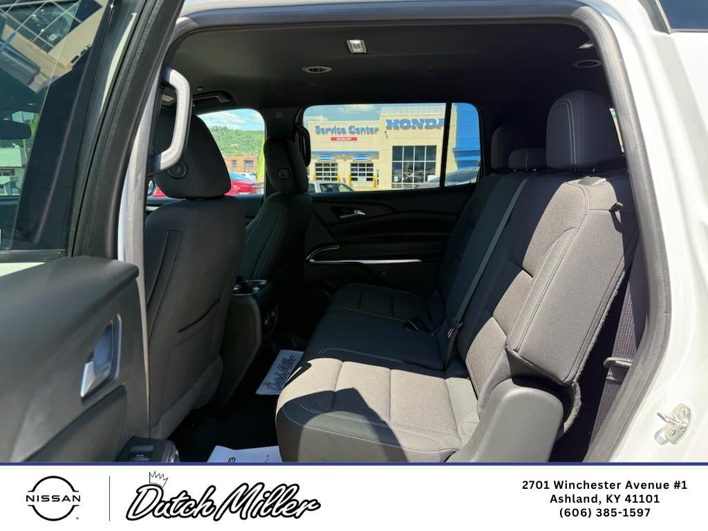 2024 Chevrolet Traverse FWD LS