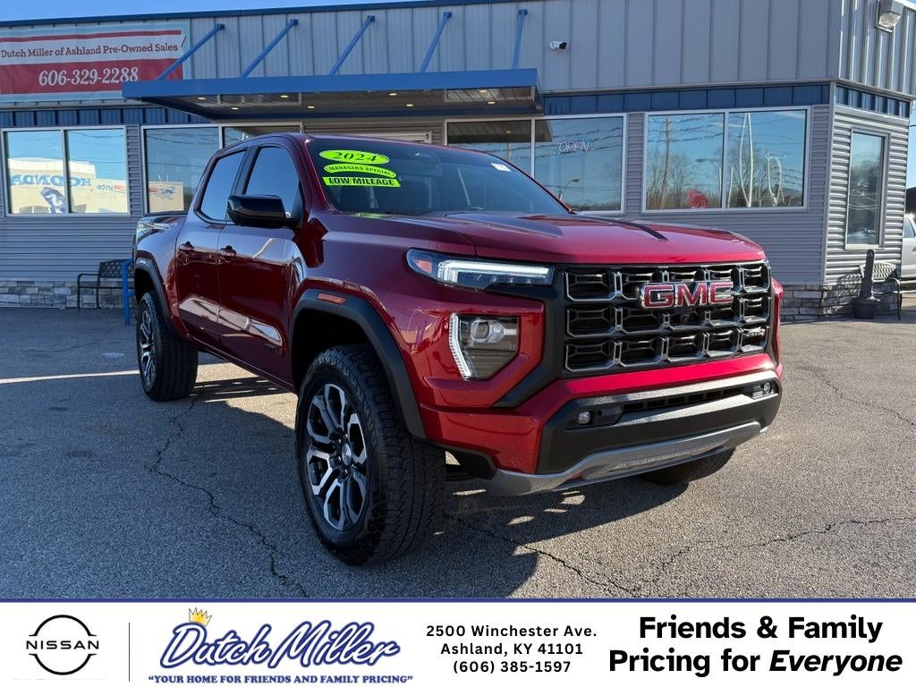 2024 GMC Canyon 4WD AT4