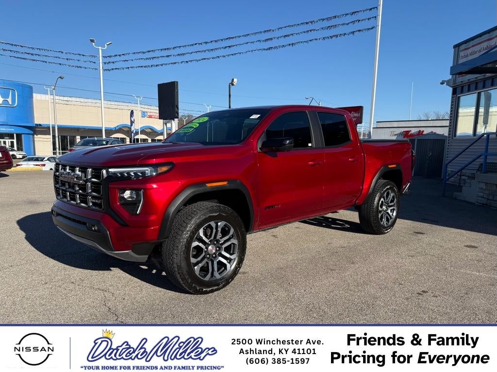 2024 GMC Canyon 4WD AT4