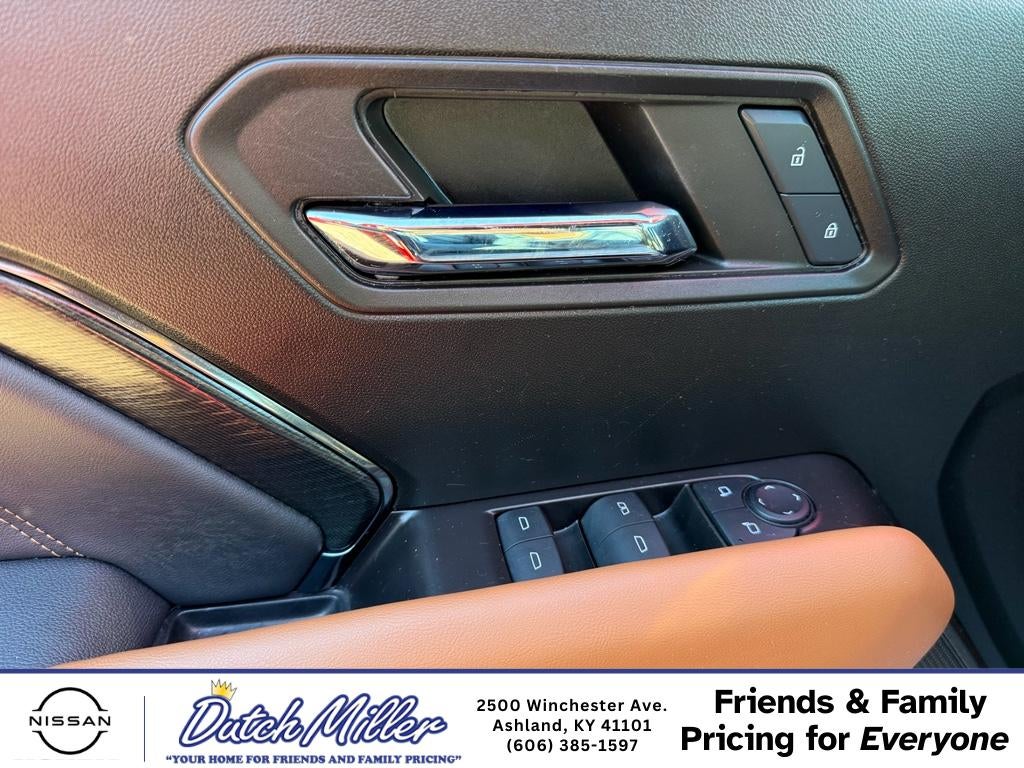 2024 GMC Canyon 4WD AT4