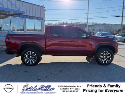 2024 GMC Canyon 4WD AT4