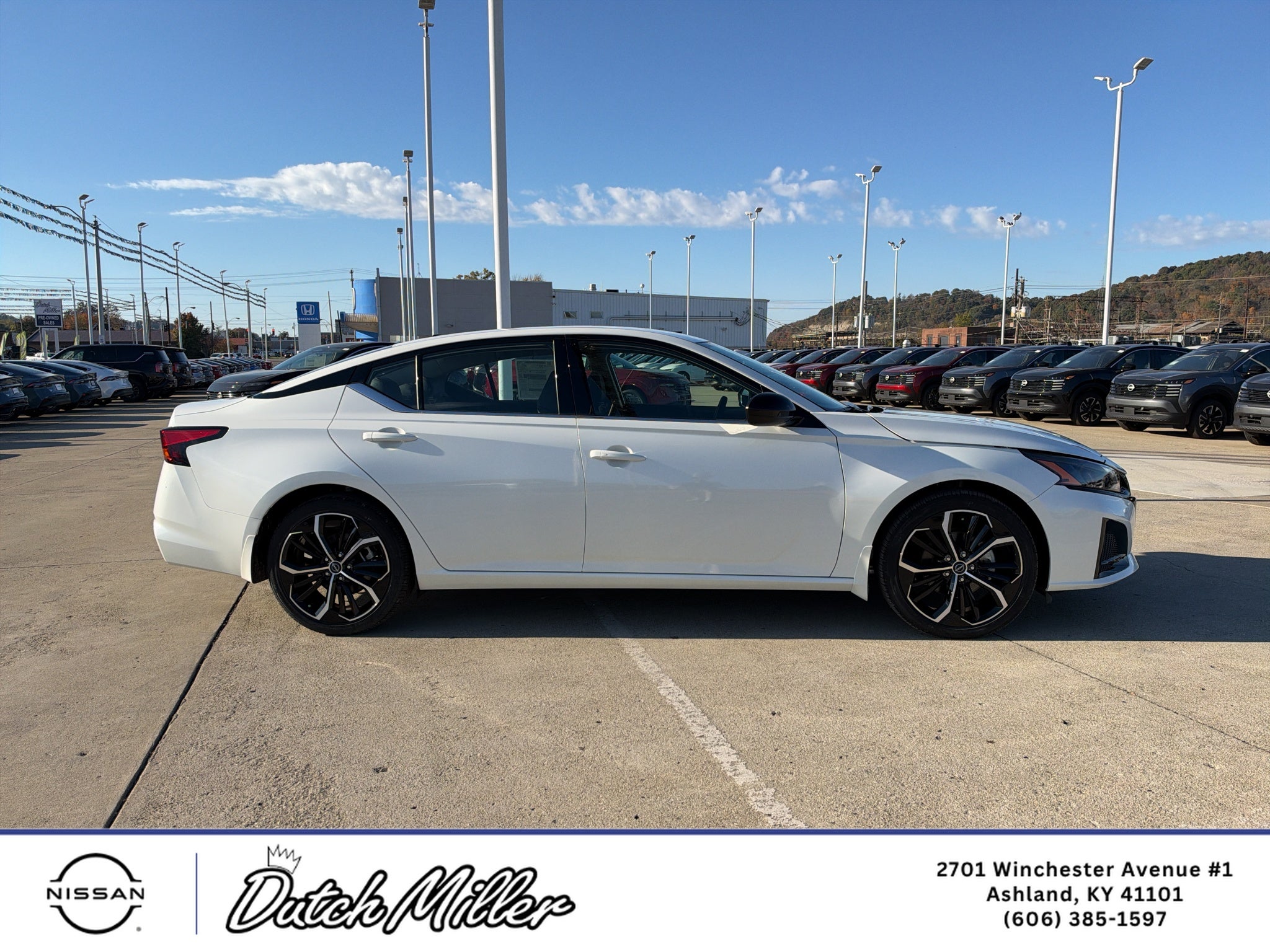 2026 Nissan Altima SR