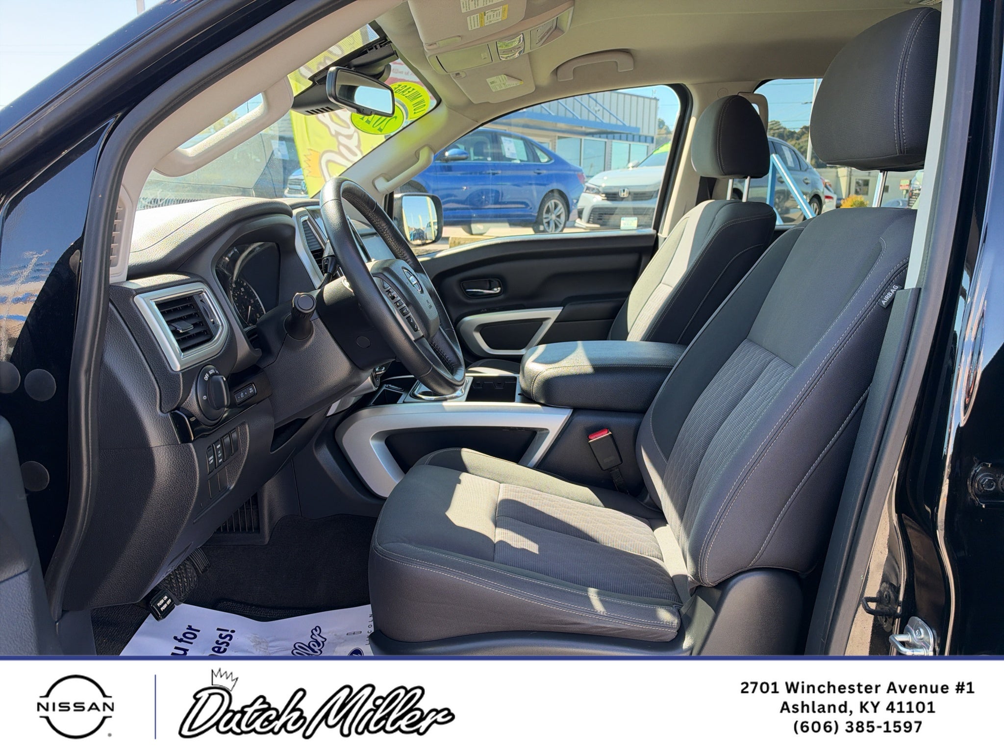 2021 Nissan Titan SV