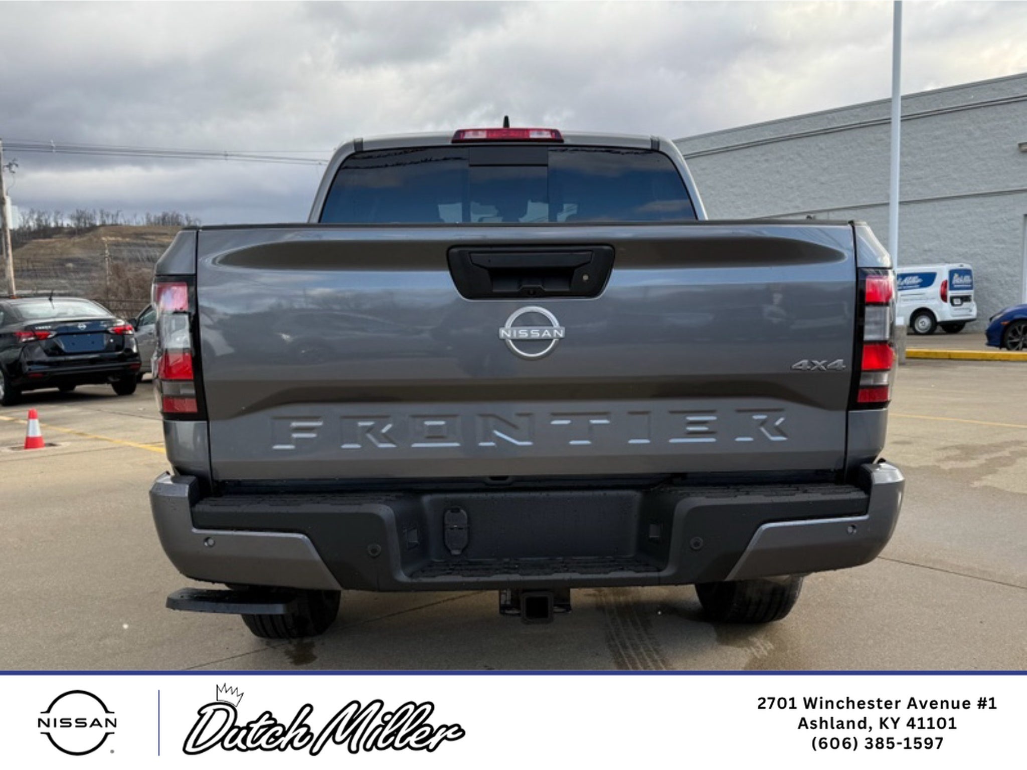 2027 Nissan Frontier SV