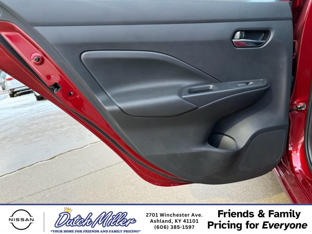 2025 Nissan Versa SV