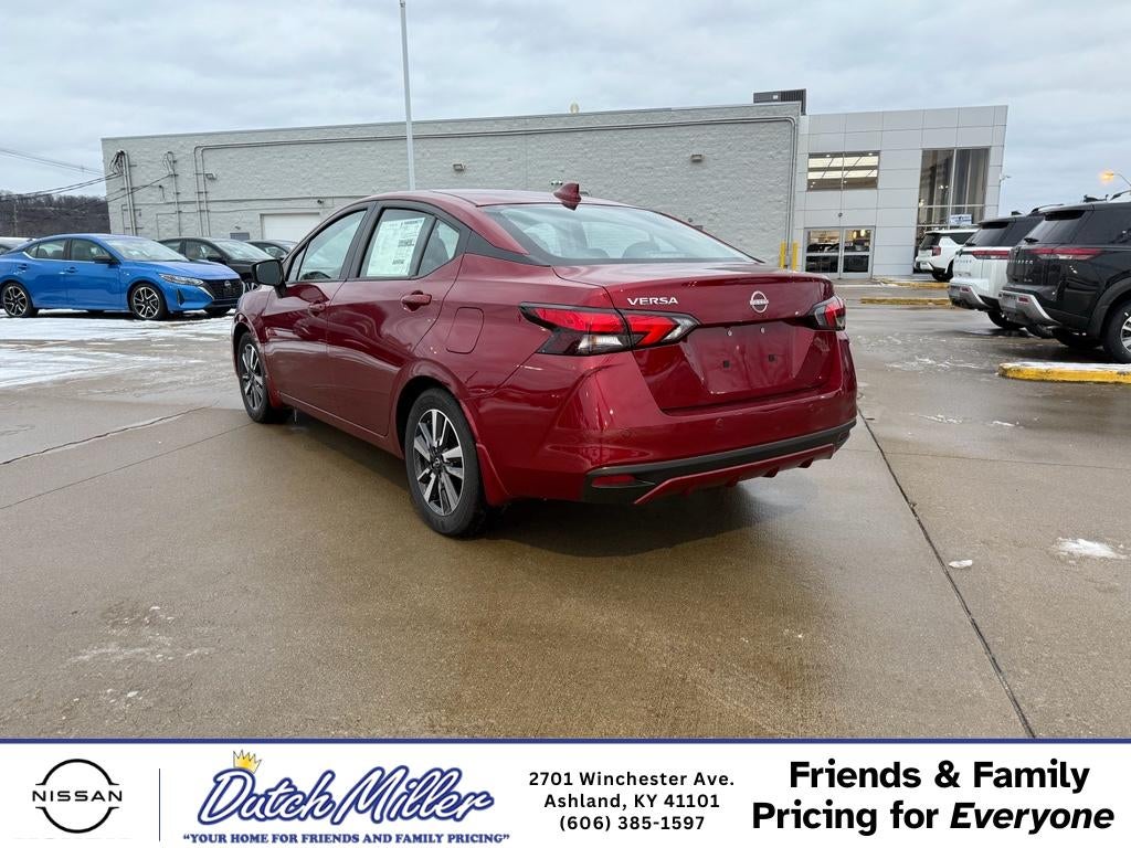 2025 Nissan Versa SV