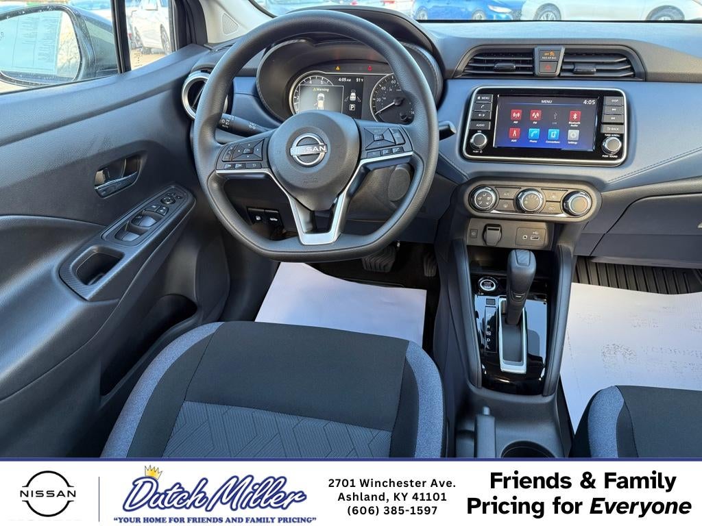 2025 Nissan Versa SV