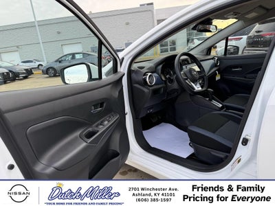 2025 Nissan Versa SV