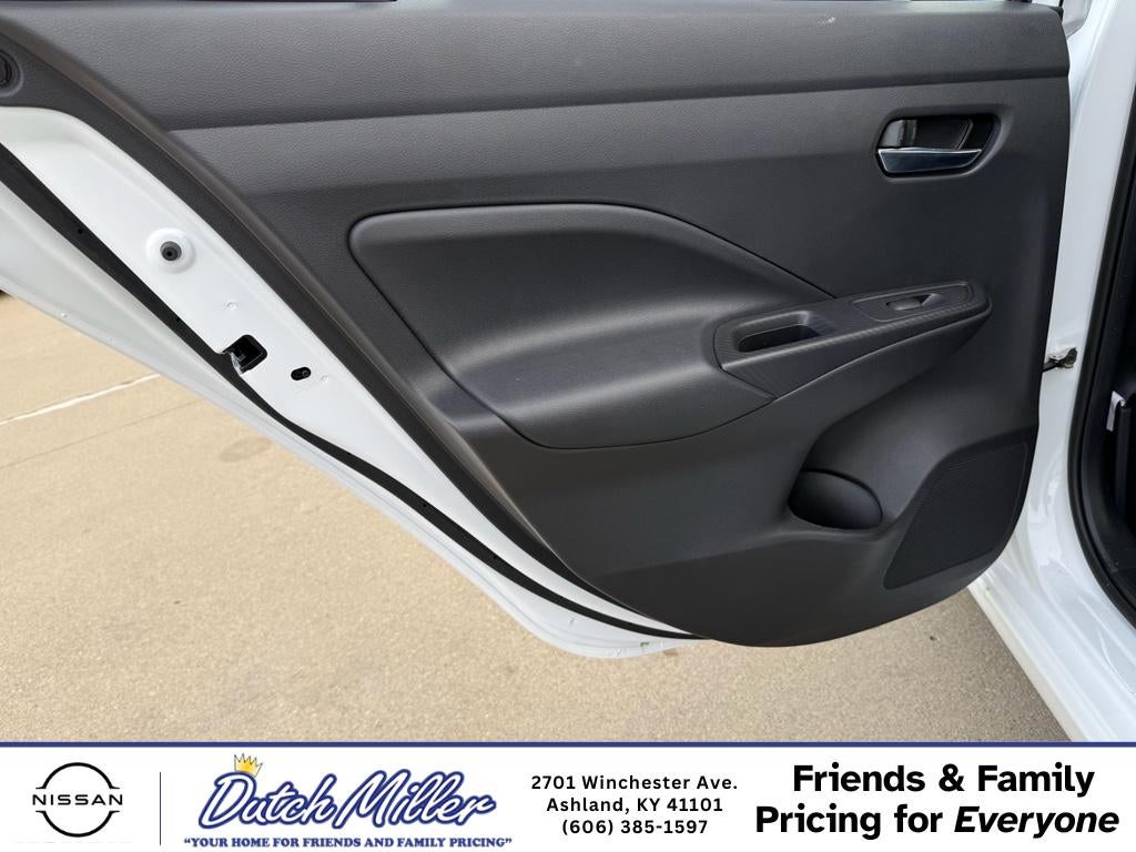 2025 Nissan Versa SV