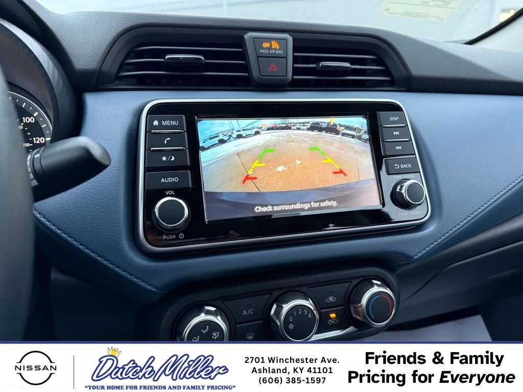 2025 Nissan Versa SV