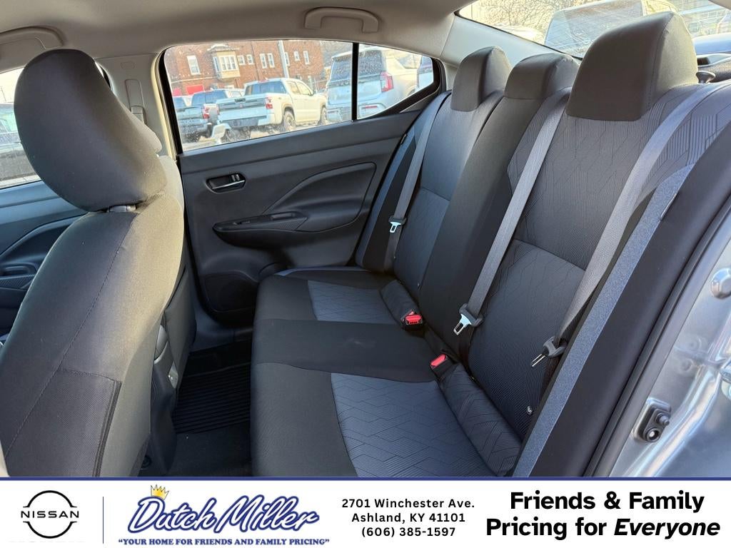 2025 Nissan Versa SV