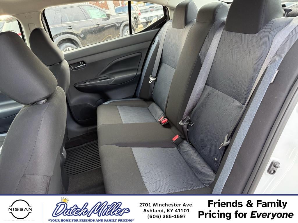 2025 Nissan Versa SV