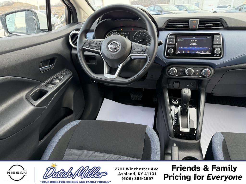 2025 Nissan Versa SV