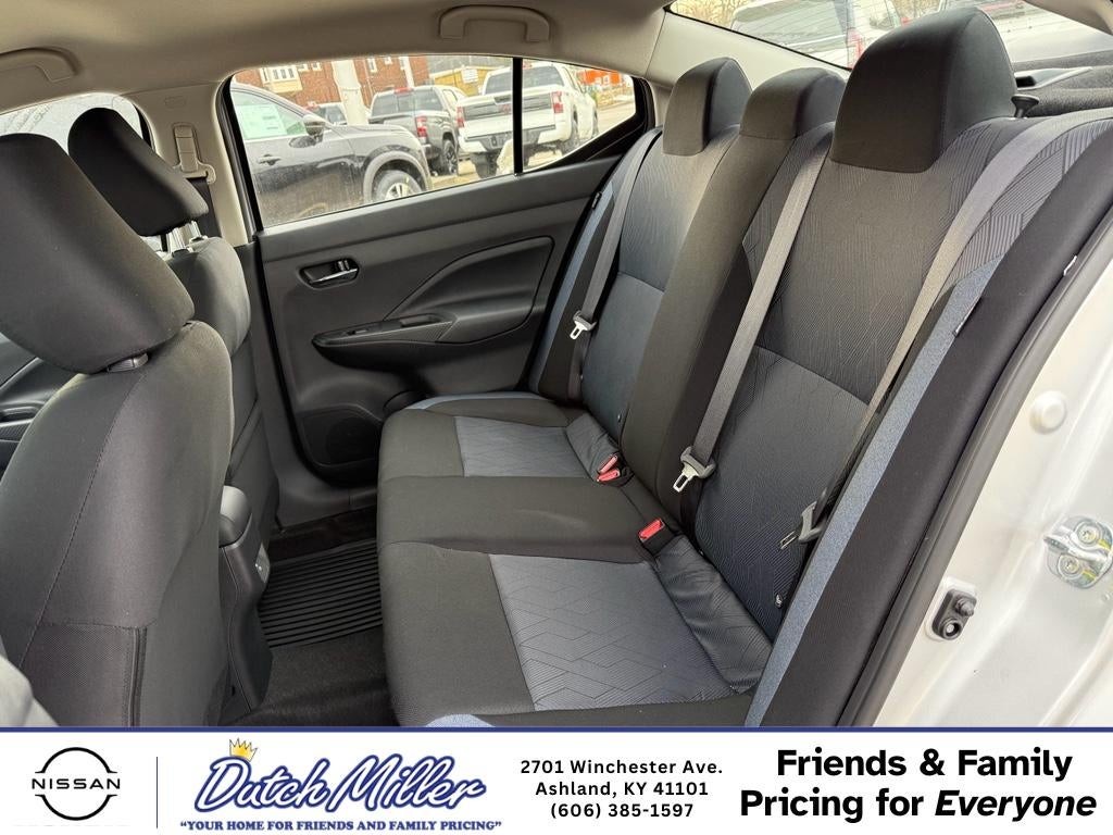 2025 Nissan Versa SV