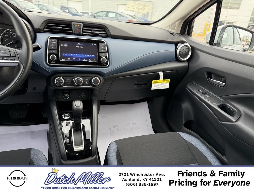 2025 Nissan Versa SV