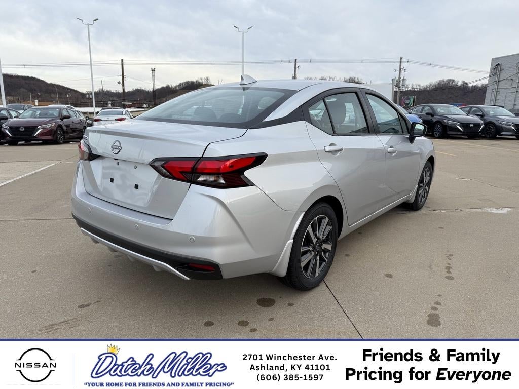 2025 Nissan Versa SV