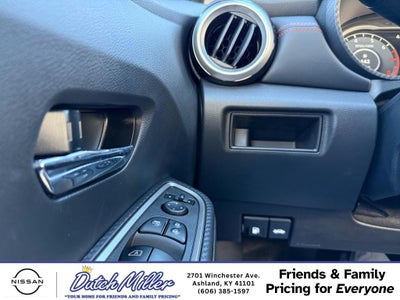 2025 Nissan Versa SR