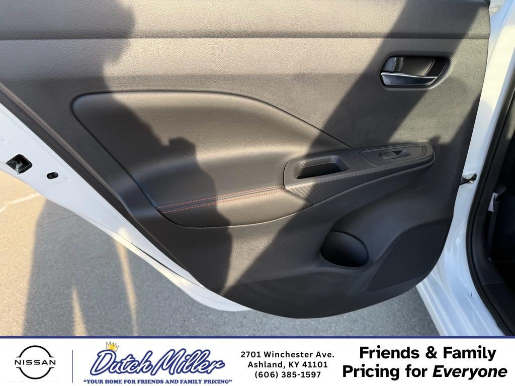 2025 Nissan Versa SR