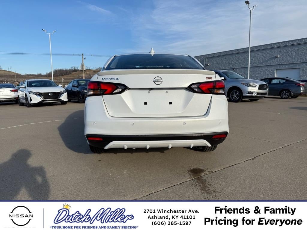 2025 Nissan Versa SR