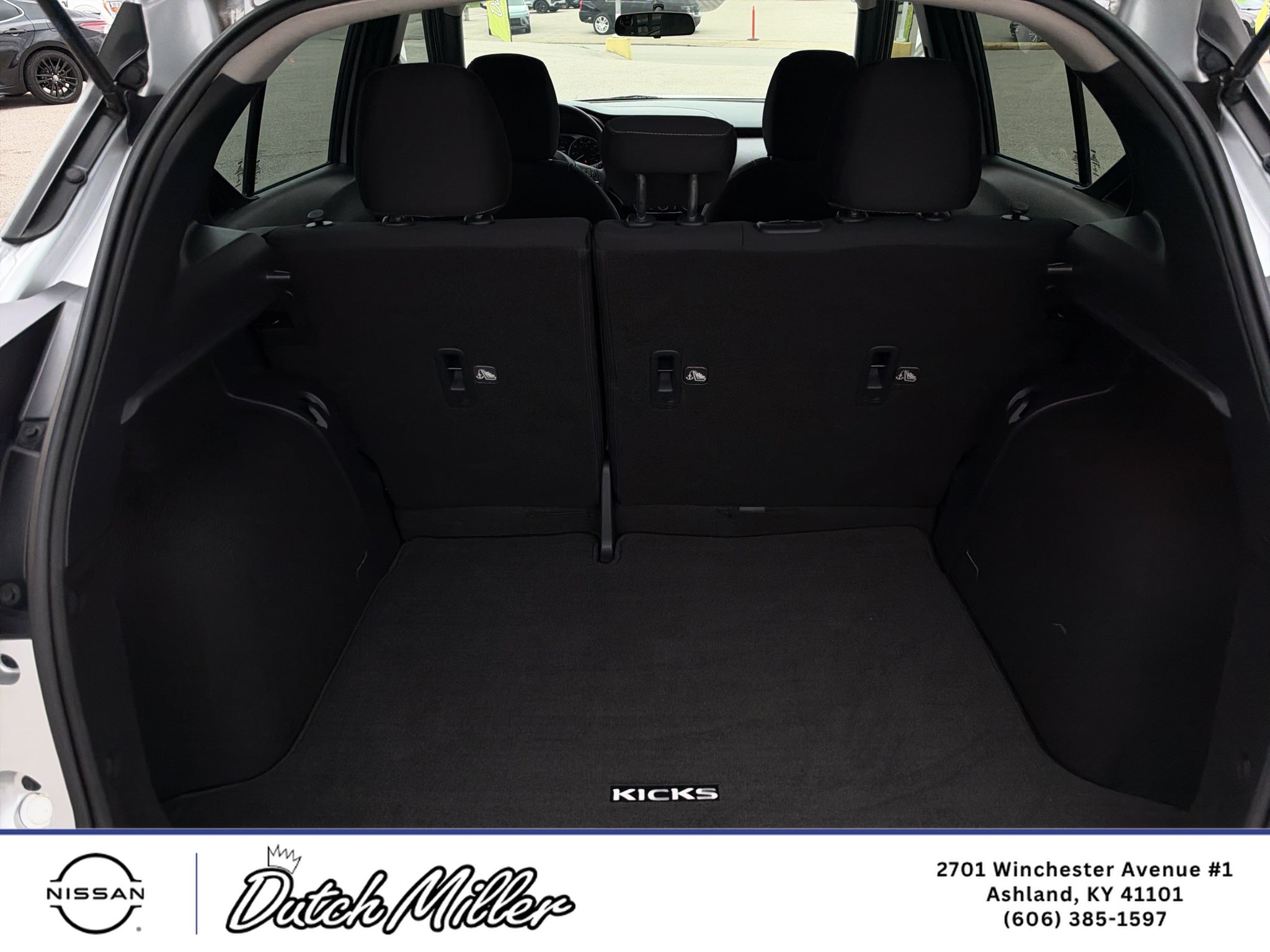 2019 Nissan Kicks S