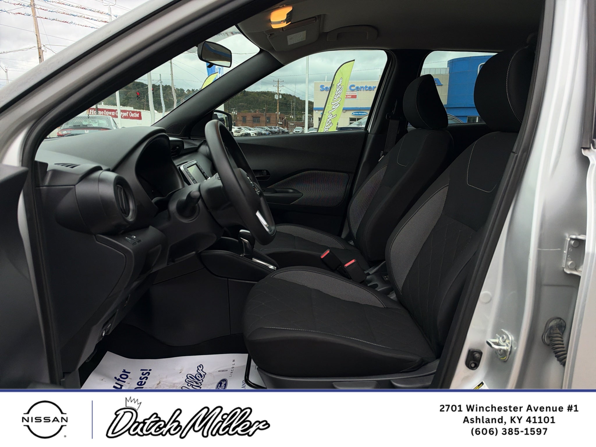2019 Nissan Kicks S