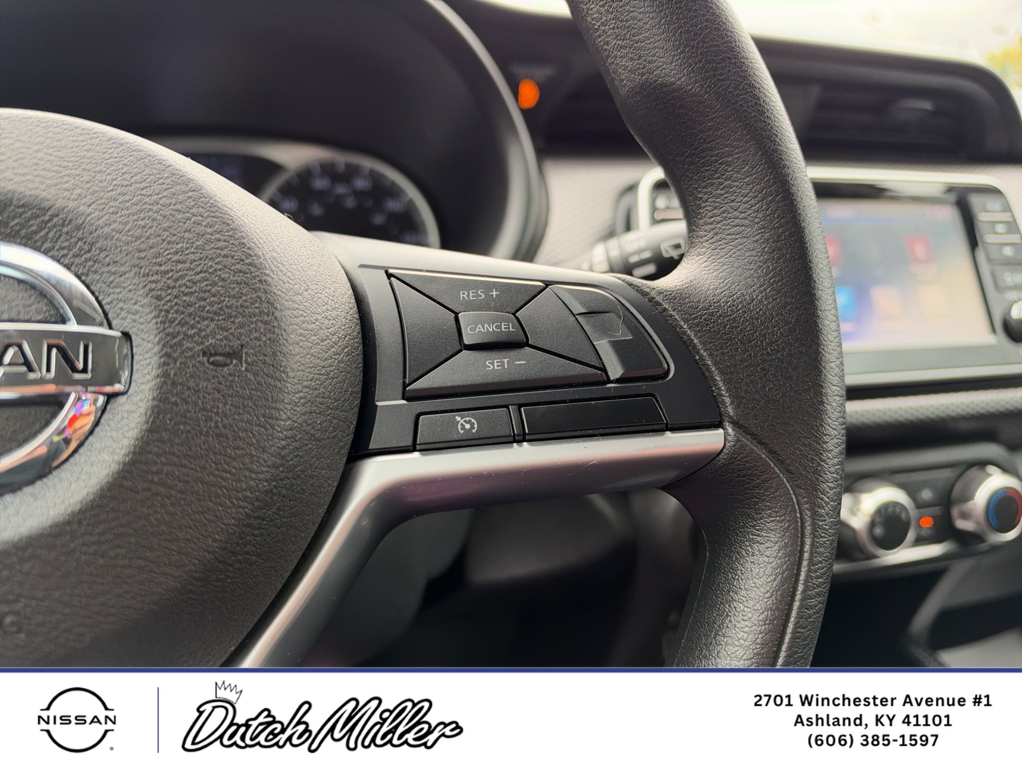 2019 Nissan Kicks S