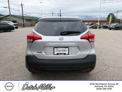 2019 Nissan Kicks S
