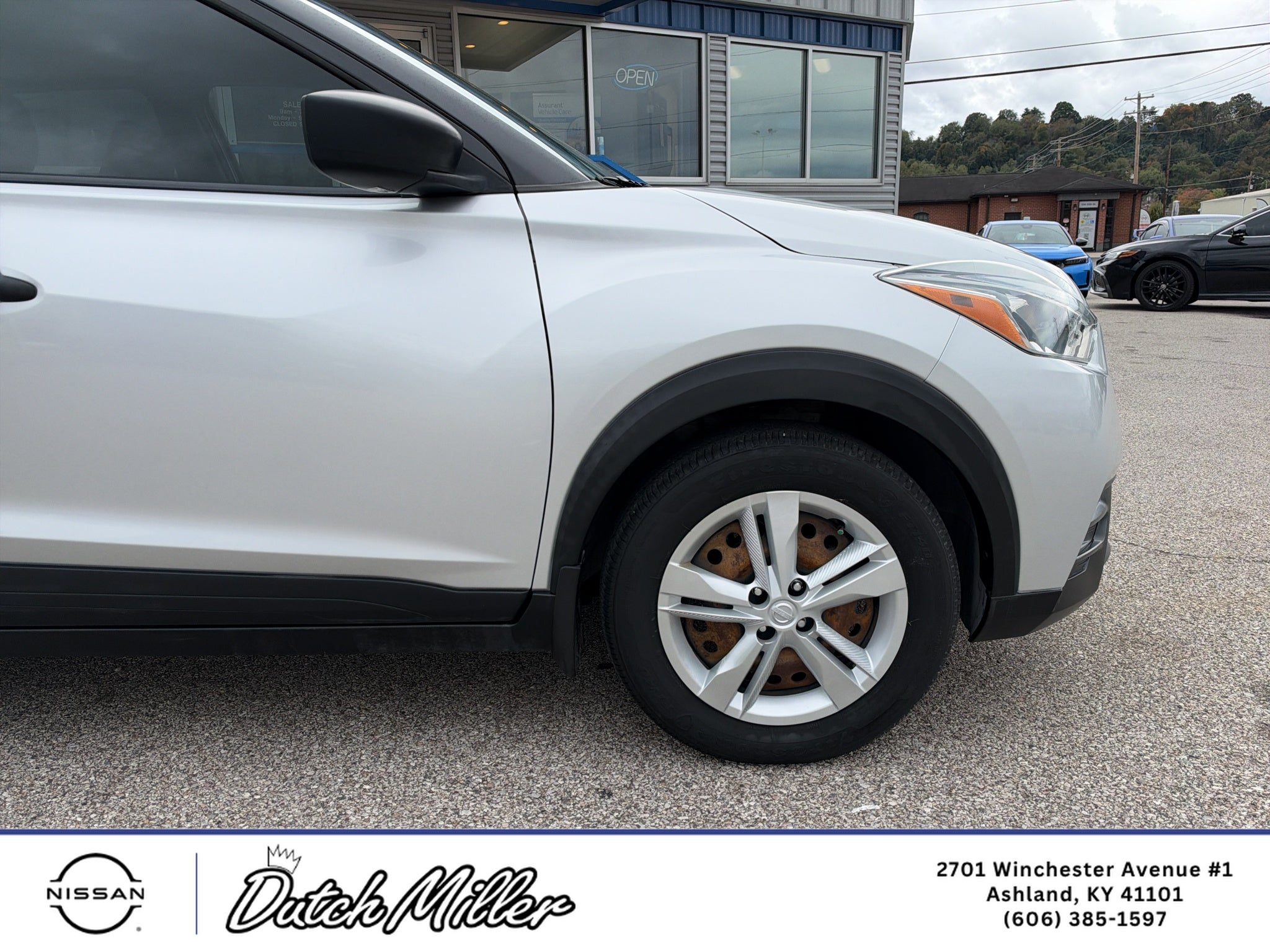 2019 Nissan Kicks S