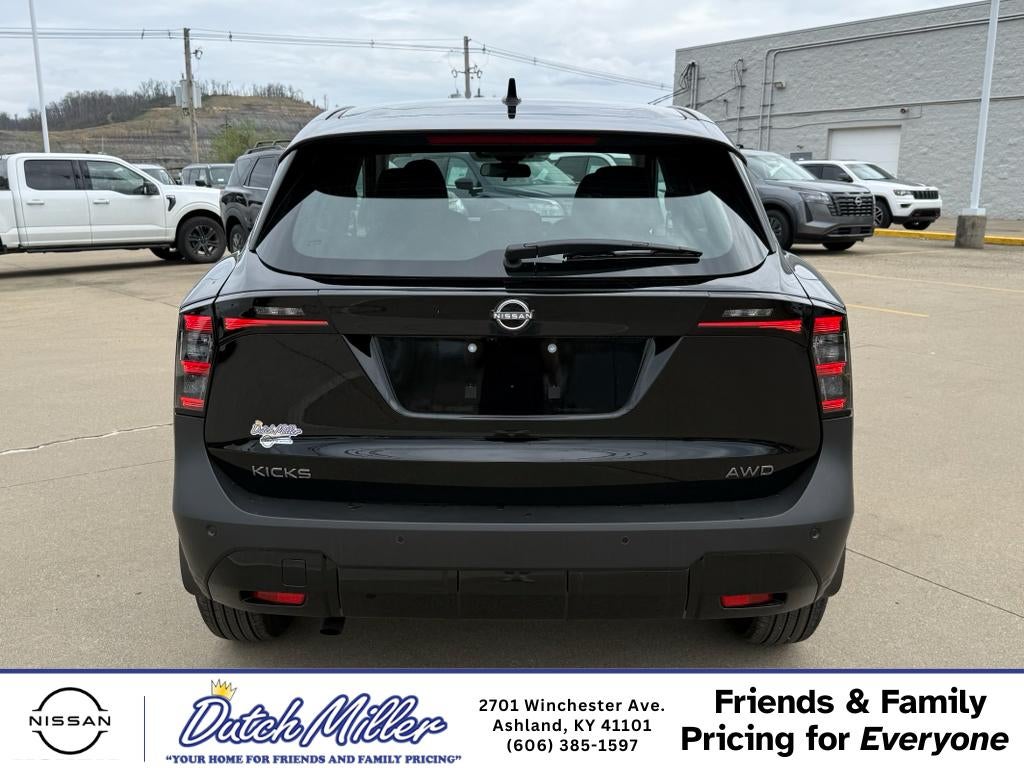 2026 Nissan Kicks S