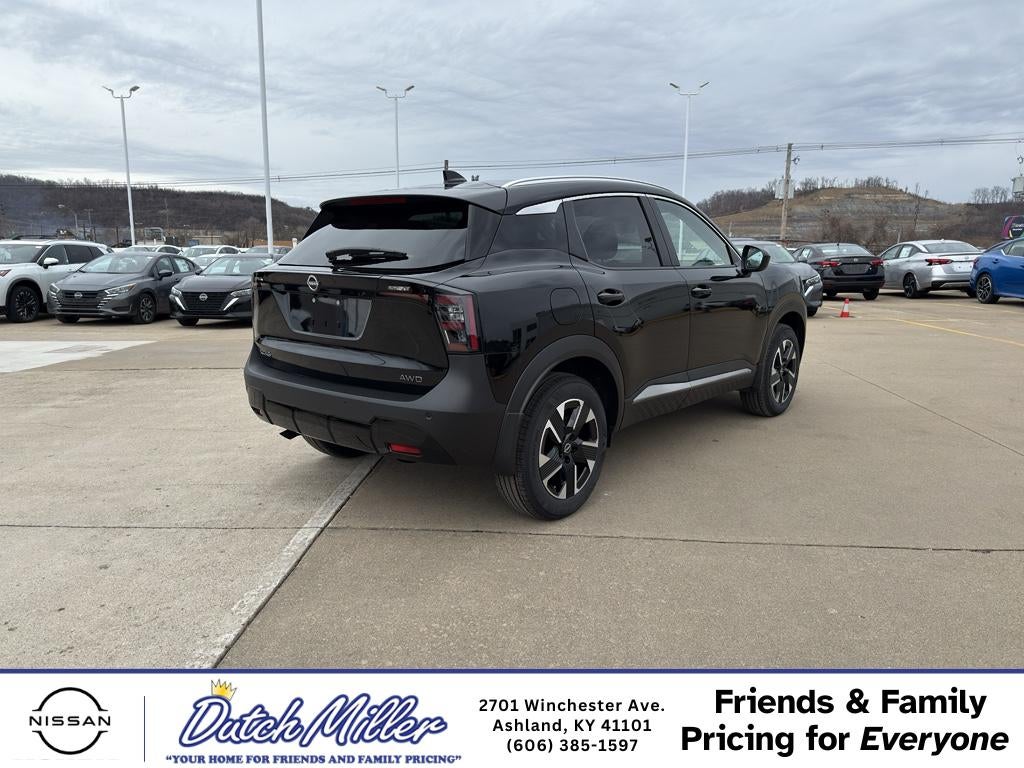 2025 Nissan Kicks SV