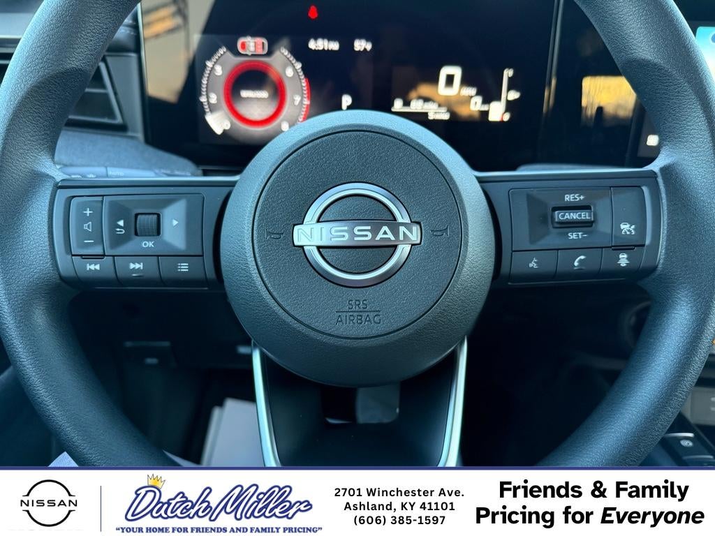 2025 Nissan Kicks SV