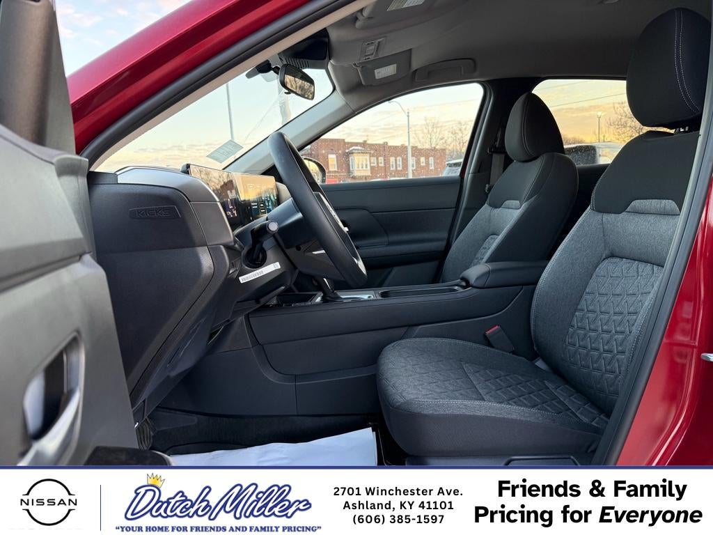 2026 Nissan Kicks SV