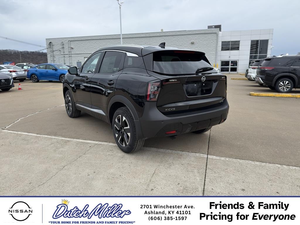 2026 Nissan Kicks SV