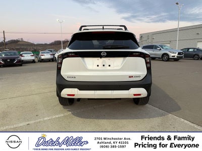 2025 Nissan Kicks SR