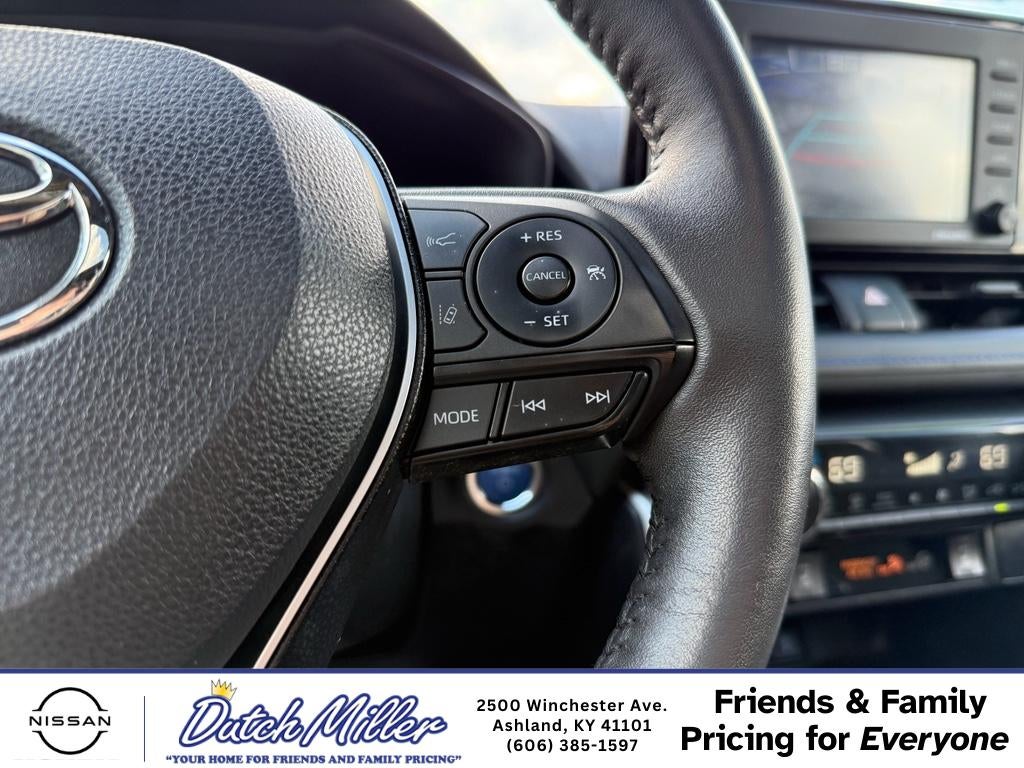 2022 Toyota RAV4 Hybrid SE