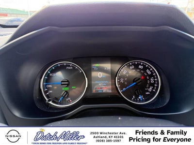 2022 Toyota RAV4 Hybrid SE