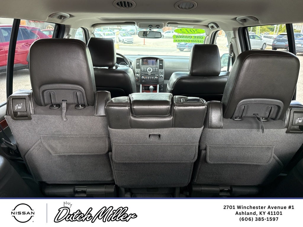 2012 Nissan Pathfinder LE