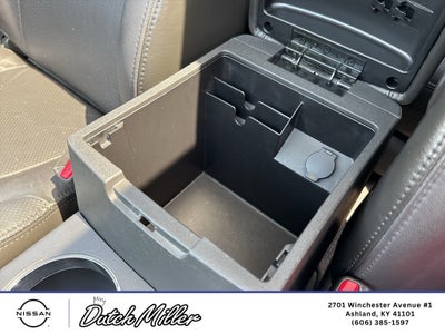 2012 Nissan Pathfinder LE