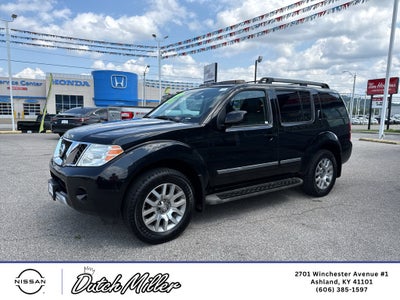 2012 Nissan Pathfinder LE
