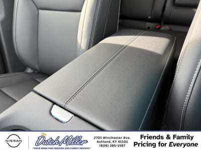 2025 Nissan Murano SV