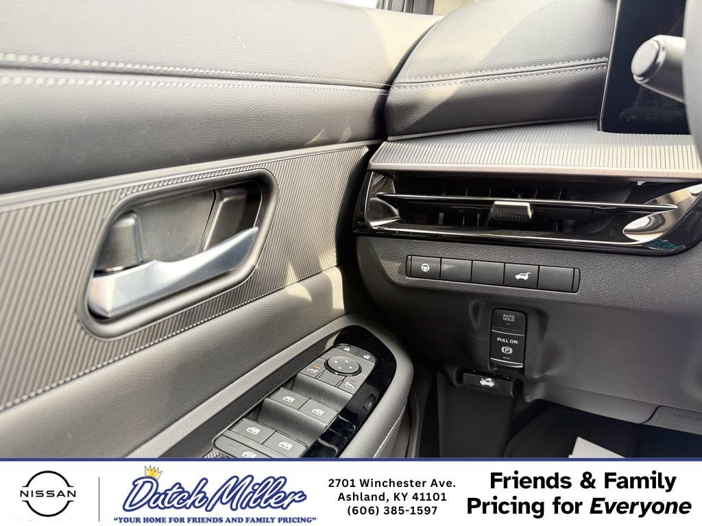 2025 Nissan Murano SV