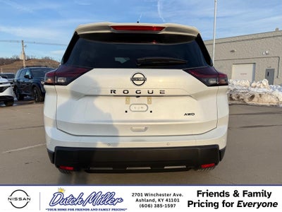 2026 Nissan Rogue Dark Armor