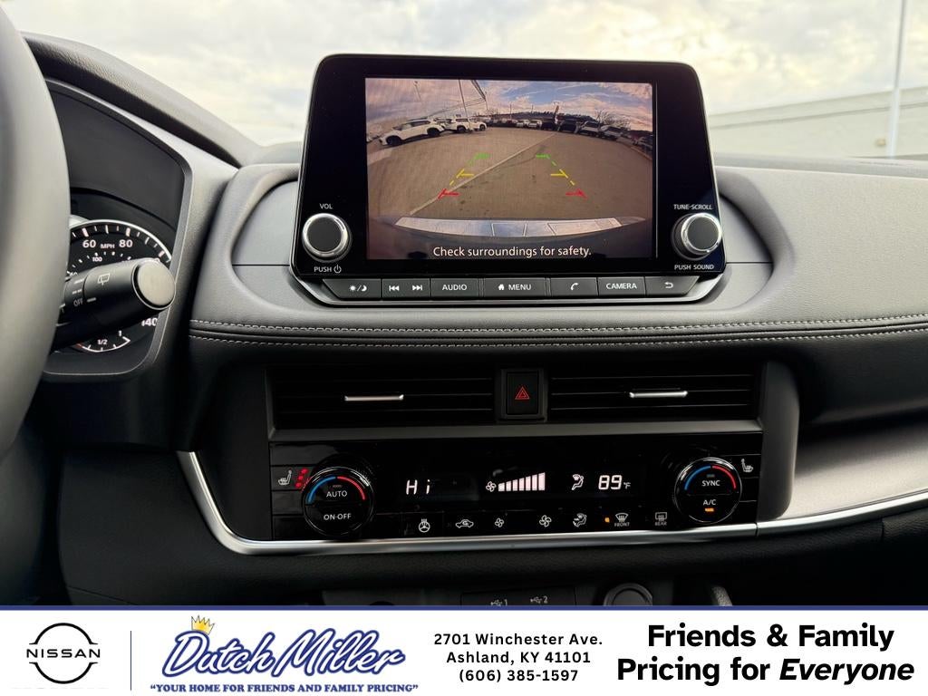 2026 Nissan Rogue SV