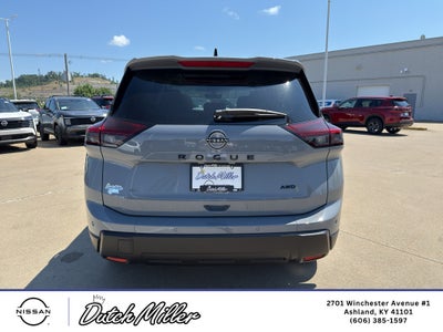2026 Nissan Rogue Dark Armor