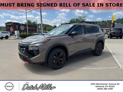 2026 Nissan Rogue Rock Creek