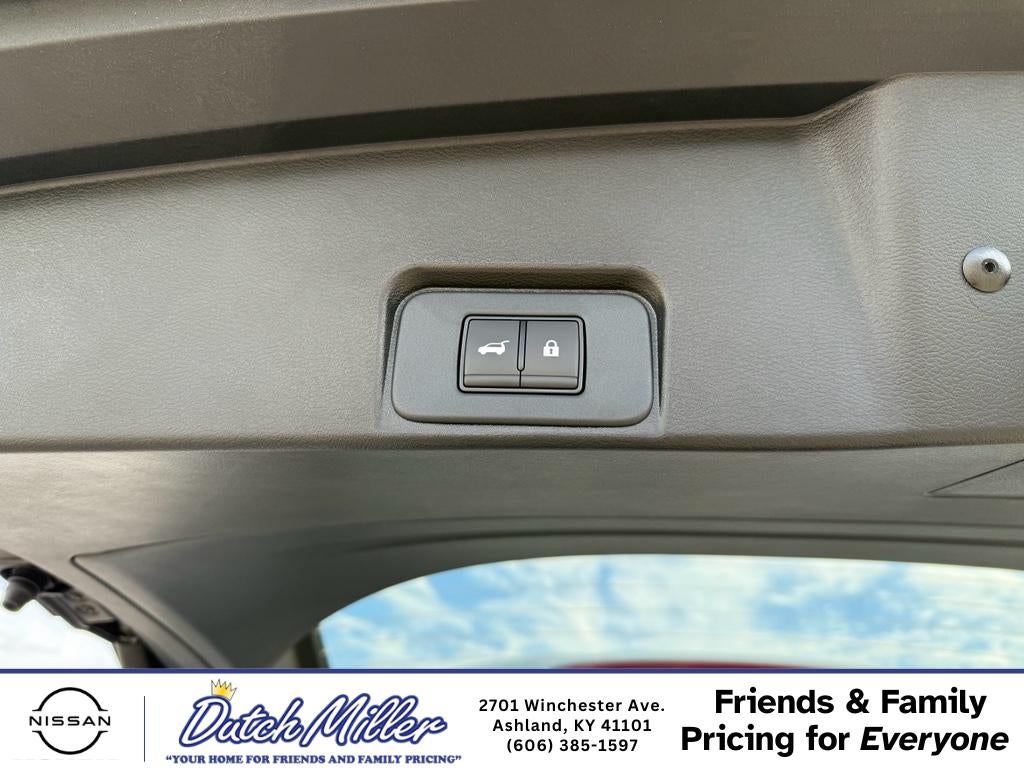 2026 Nissan Rogue SV