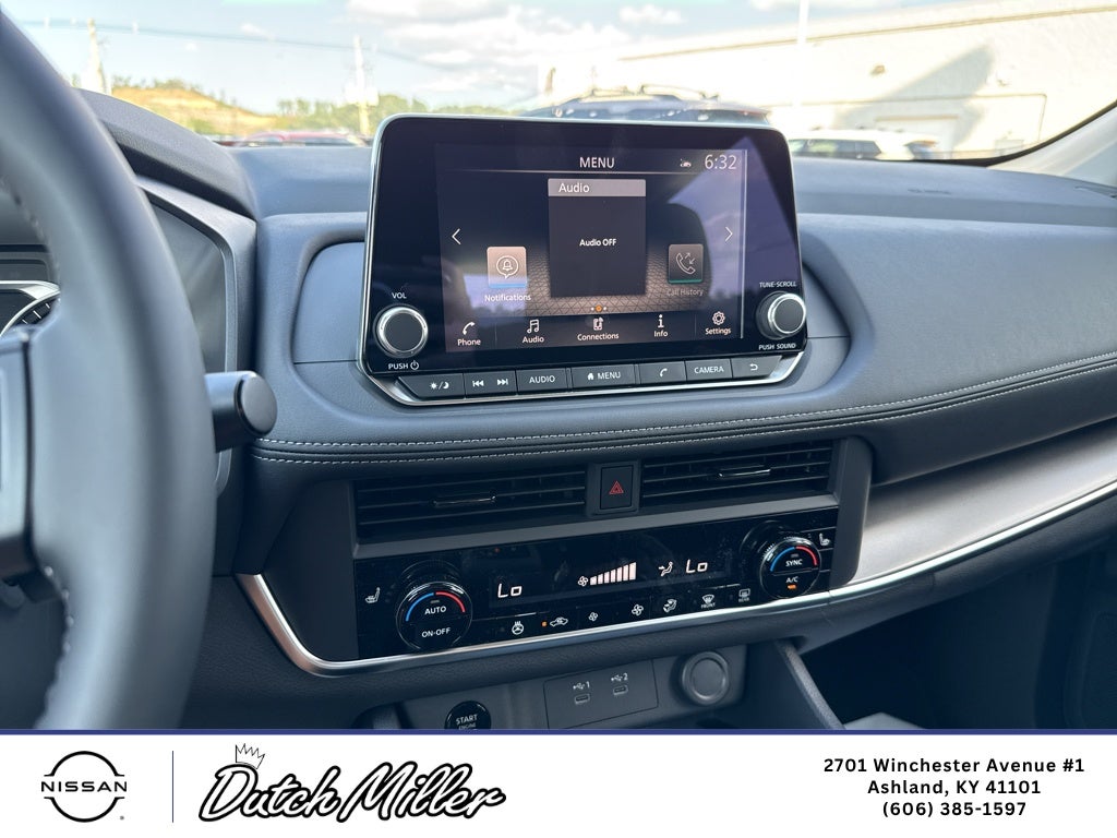 2026 Nissan Rogue Dark Armor