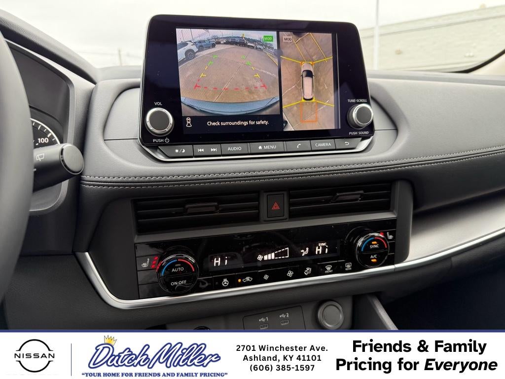 2026 Nissan Rogue Dark Armor